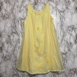 Vintage JCPenny Yellow Daisy Nylon Nightgown